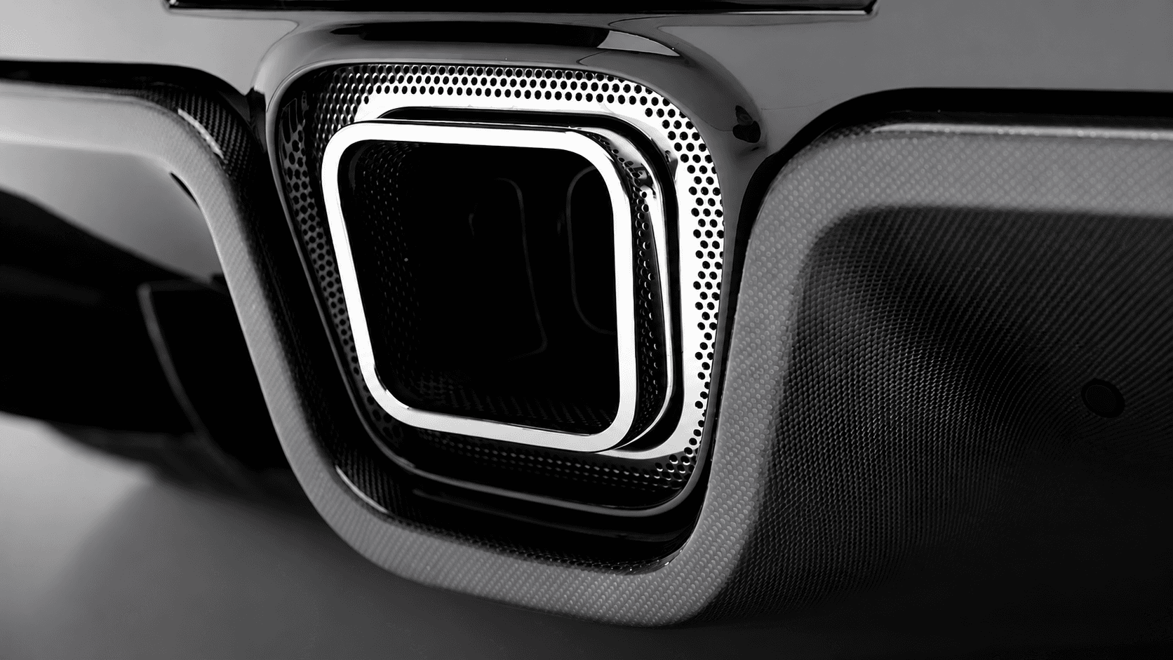 Breaking Barriers: The Hypercar That Redefined the 1,000-HP Frontier